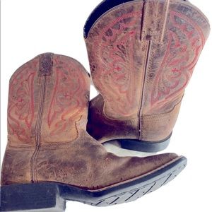 QuickDraw Square Toe ARIAT Leather Boots size 1 (pre-owned)